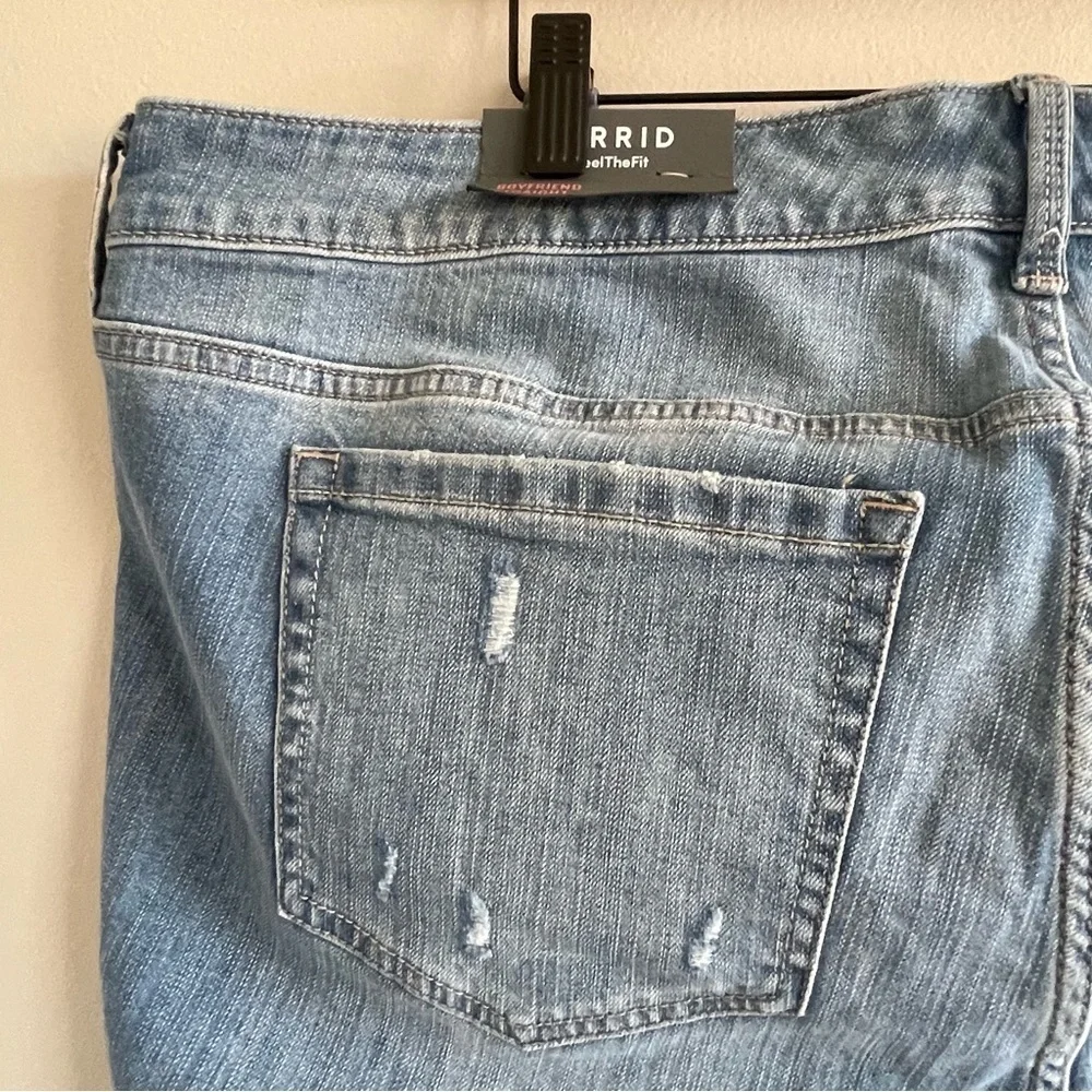 Torrid Women's Boyfriend Straight Distressed Jeans Size 18